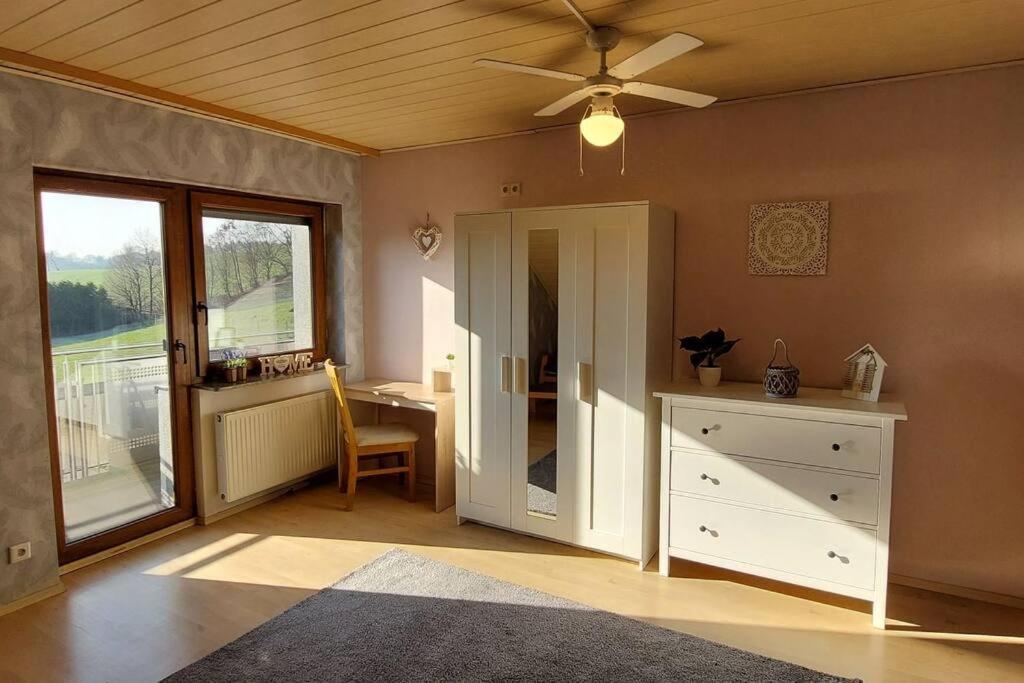 Grosse Tolle 4 Zimmer Ferienwohnung Im Herzen Des Odenwaldes Moerlenbach Ngoại thất bức ảnh
