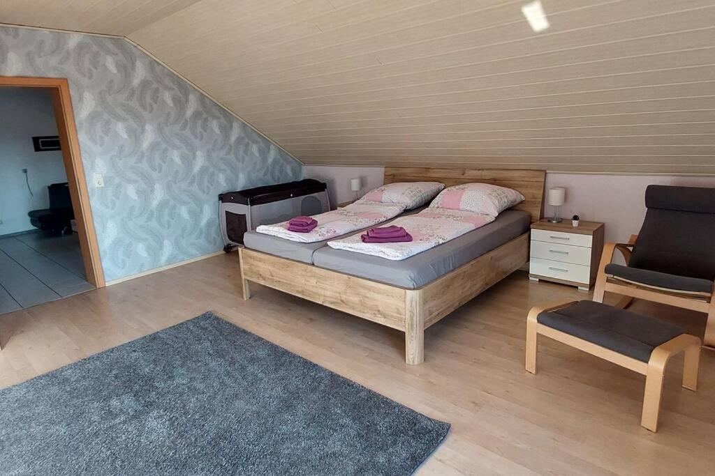 Grosse Tolle 4 Zimmer Ferienwohnung Im Herzen Des Odenwaldes Moerlenbach Ngoại thất bức ảnh