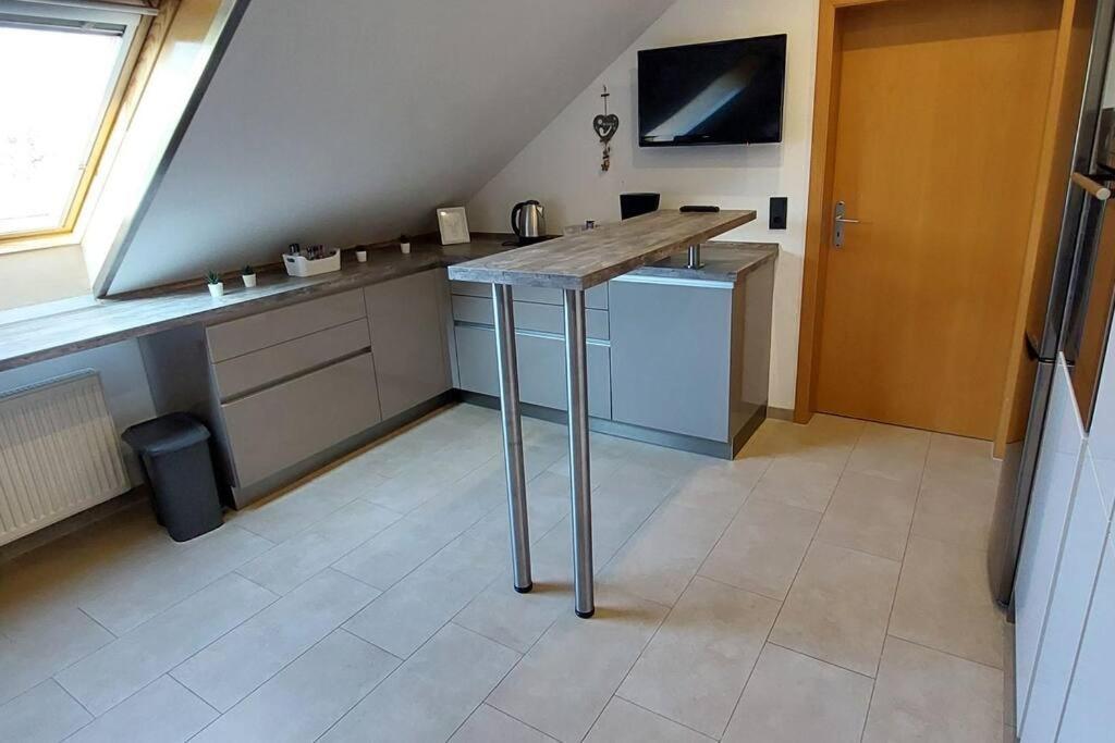 Grosse Tolle 4 Zimmer Ferienwohnung Im Herzen Des Odenwaldes Moerlenbach Ngoại thất bức ảnh