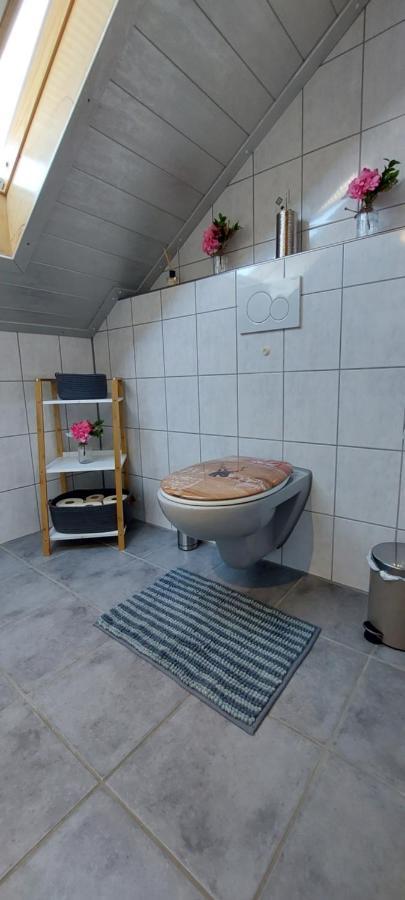 Grosse Tolle 4 Zimmer Ferienwohnung Im Herzen Des Odenwaldes Moerlenbach Ngoại thất bức ảnh