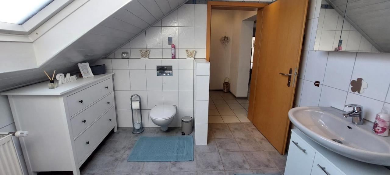 Grosse Tolle 4 Zimmer Ferienwohnung Im Herzen Des Odenwaldes Moerlenbach Ngoại thất bức ảnh