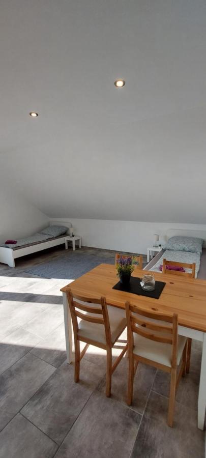 Grosse Tolle 4 Zimmer Ferienwohnung Im Herzen Des Odenwaldes Moerlenbach Ngoại thất bức ảnh